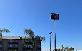 Studio 6 Suites Delano, Ca
